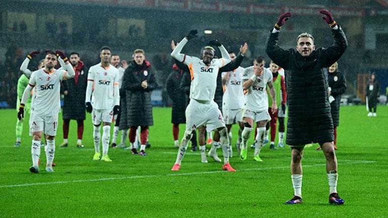 galatasarayda yonetimden basaksehir galibiyeti sonrasi futbolculara dev prim 0 a3r7O8X5