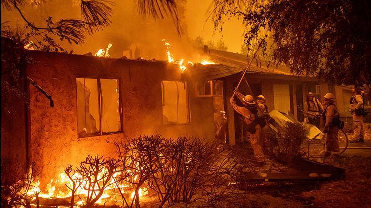 los angeles icin tehlikeli hava durumu uyarisi onumuzdeki 24 saat kritik W2VRrtk3