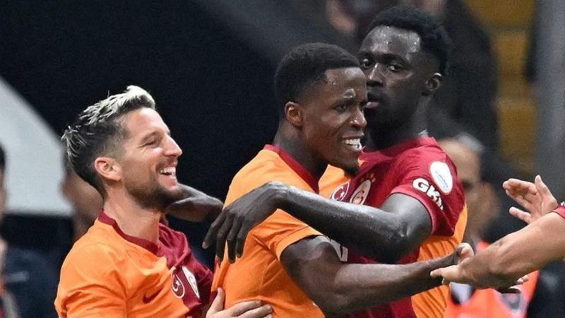 galatasarayda ayrilik anlasma saglandi imzayi atiyor