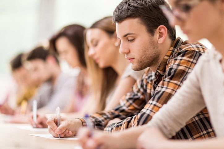 AÖL 2. DÖNEM SINAV TARİHİ 2025: Açık öğretim lisesi 2. dönem sınavları ne zaman, hangi tarihte? Açık lise sınav yerleri nasıl öğrenilir? 3 aol 2 donem sinav tarihi 2025 acik ogretim lisesi 2 donem sinavlari ne zaman KnTSaAKb