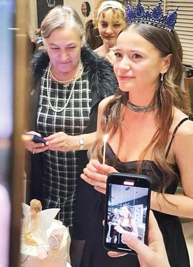 Bilge Öztürk'ten tartışma yaratacak sözler: Çocuğu değil özgürlüğü seçtim 8 bilge ozturkten tartisma yaratacak sozler cocugu degil ozgurlugu sectim 7 qQct7kZh