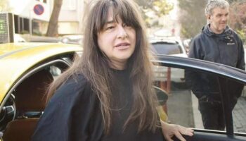 esra dermancioglu turkiyeyi seviyorum fransa cok pahali TXDdEYkP
