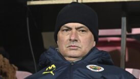 fenerbahcede uefa listesine hangi futbolcu eklenecek CPyPGsZ2