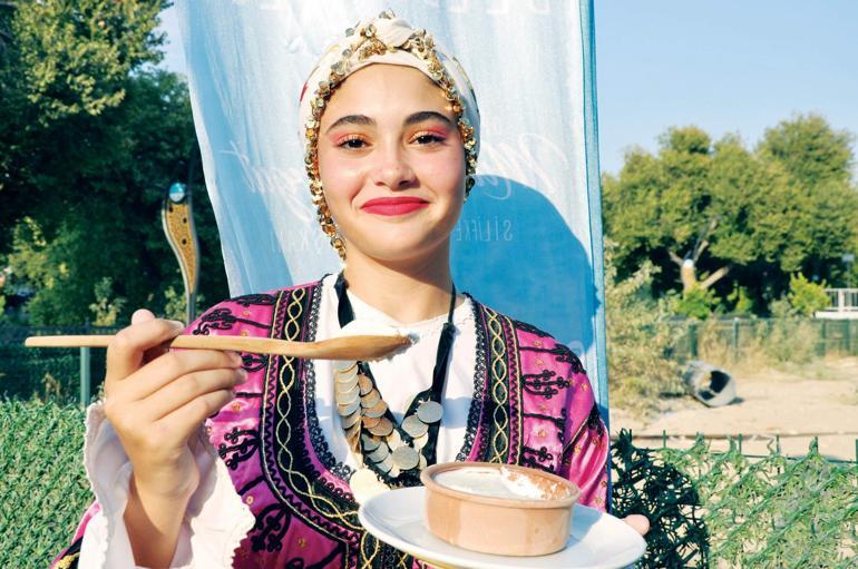 Gastronomi kazanında kaynayanlar 4 gastronomi kazaninda kaynayanlar 3 Kuk6tTnb