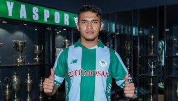 konyaspordan sag bek takviyesi ismi besiktasla aniliyordu JDmXnRjS
