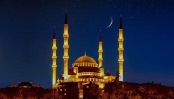 receb ayinin son gunu ne zaman bugun mu diyanet 2025 hicri takvim receb ayi QfwfT7r9