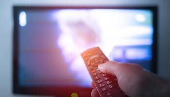 tv yayin akisi 28 ocak sali bu aksam televizyonda hangi diziler var iste LFckCQhk