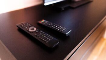 tv yayin akisi 29 ocak carsamba bu aksam televizyonda hangi diziler var iste hXYacQ5z