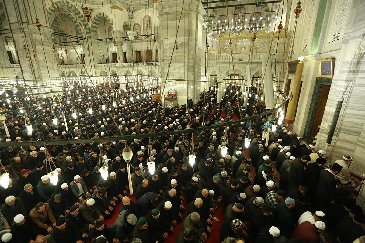 7 Şubat cuma hutbesi konusu ve PDF metni | Diyanet bu haftaki cuma hutbesi metnini paylaştı... 'Dil, İnsanın ya Cenneti ya da Cehennemidir' 4 7 subat cuma hutbesi konusu ve pdf metni diyanet bu haftaki cuma hutbesi