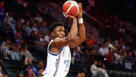 anadolu efes stanley johnson ile yollarini ayirdi xhOGV3E1