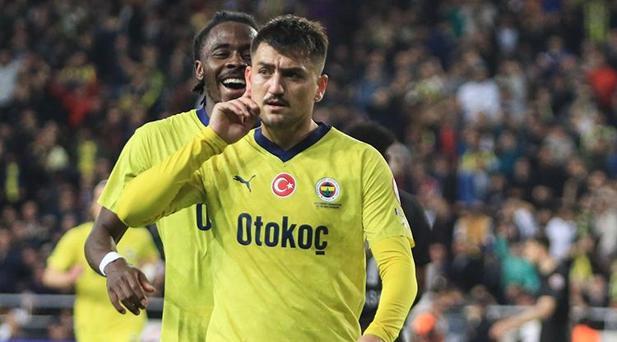 CANLI | Galatasaray'a transferde hem müjde hem ret! Sağ bek operasyonunda üst üste gelişmeler... 5 canli 3nBqXLQ3