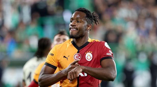 CANLI | Saint-Maximin transferinde şok gelişme! Napoli transferden vazgeçti, Fenerbahçe'den ayrılığı iptal oldu 5 canli