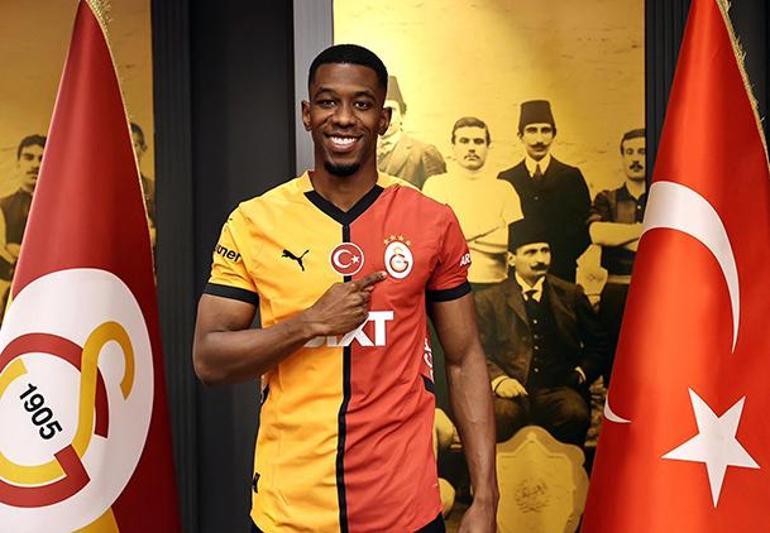 Carlos Cuesta'dan Galatasaray taraftarına mesaj 1 carlos cuestadan galatasaray taraftarina mesaj 0 jgGs9igy