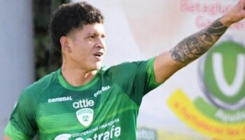 elan ricardo kimdir nereli kac yasinda besiktasin yeni transferi elan ricardo hangi takimlarda oynadi 3xdzfupj