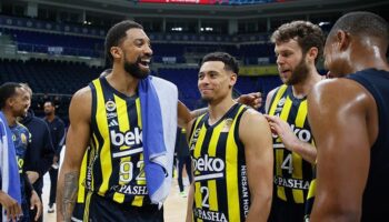 fenerbahce beko ile galatasaray dortlu finalde eslesti 1CgxrvFd