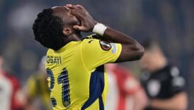 fenerbahcede osayi samuel icin karar gunleri uefa lisansi ve super lig indJc4f2