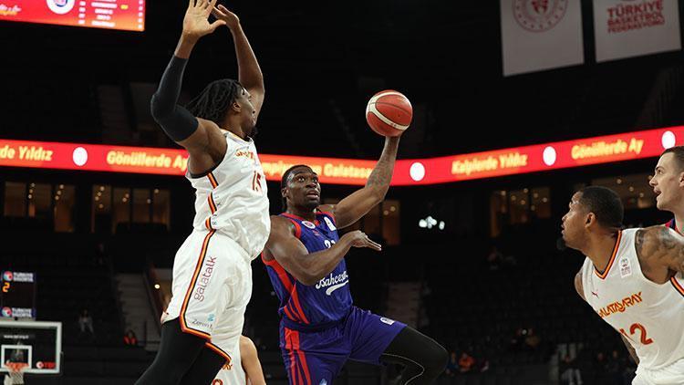 galatasaray bahcesehir kolejini devirdi 4 mac sonra ilki yasadi VmfKzU6K