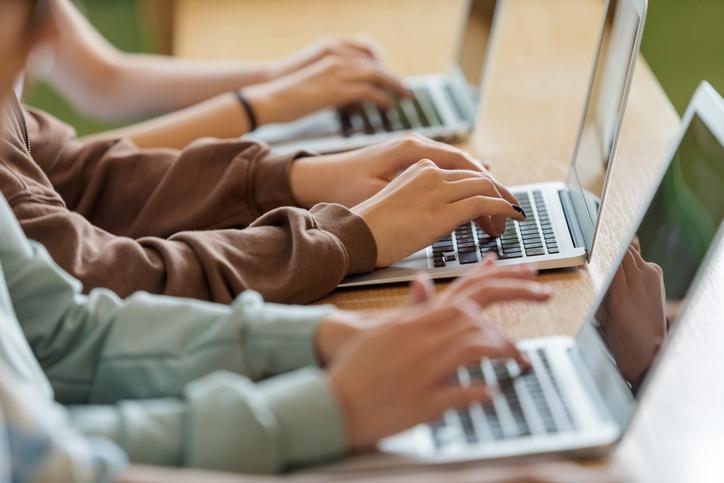 İŞKUR GENÇLİK PROGRAMI 2025 || Cumhurbaşkanı Erdoğan İŞKUR gençlik programını duyurdu! İŞKUR gençlik programı nedir, kimler başvurabilir, ne zaman başlayacak? Üniversite öğrencilerine 15162 TL destek... 6 iskur genclik programi 2025 cumhurbaskani erdogan iskur genclik programini duyurdu iskur genclik programi
