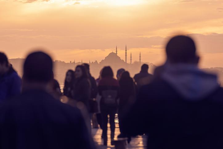 İstanbul nüfusu 2025 || TÜİK’e göre İstanbul’un nüfusu ne kadar, kaç milyon? İşte ikamet eden kişi sayısı 1 istanbul nufusu 2025 tuike gore istanbulun nufusu ne kadar kac milyon iste ikamet