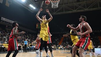 karsiyaka mersinde avantajini koruyamadi EdbWD8cq