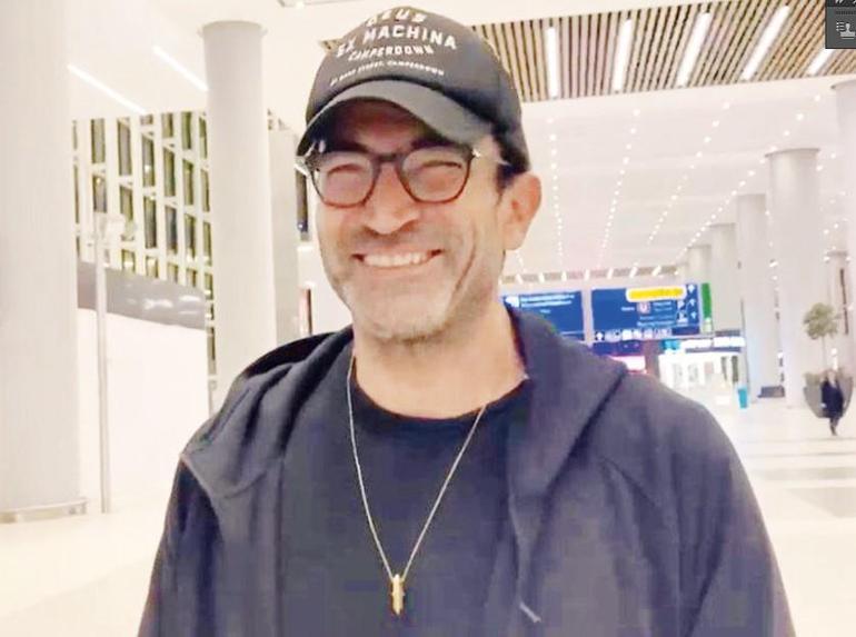 Kenan İmirzalıoğlu ile Sinem Kobal Maldivler dönüşü görüntülendi 2 kenan imirzalioglu ile sinem kobal maldivler donusu goruntulendi 1 blj4A2gd