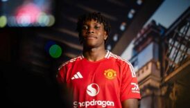 manchester united patrick dorguyu kadrosuna katti E5aPhD8H