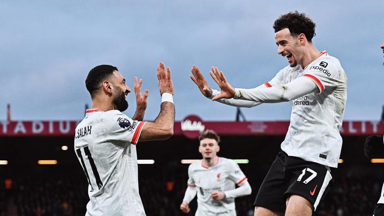 mohamed salah sahne aldi liverpool kazandi Ms68LjUY