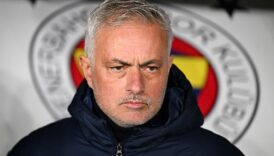 mourinho galibiyetin ardindan acikladi yeni transferi listeye yazmayacagiz NjRMb2tP