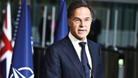 rutte putini masaya nasil cekecegimiz bir sir F1UKtvDZ
