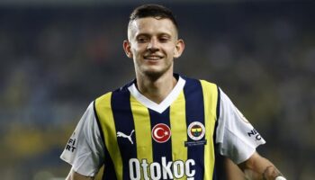 sebastian szymanski fenerbahcenin 4000 golunu atti sebastian szymanski kimdir kac yasinda fenebahcenin 3000 1PypkK8s