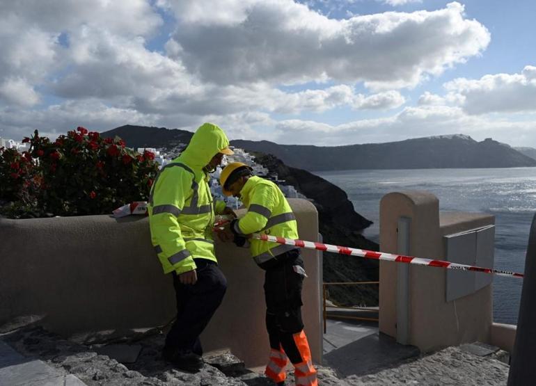 son dakika ege denizinde deprem firtinasi pes pese 8 deprem yunanistan alarmda son donemdeki 5QmWtSG8