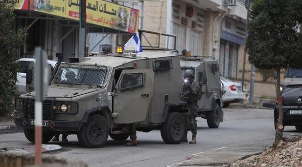 Son dakika... İsrail vahşeti gün yüzüne çıktı: Filistinli esire korkunç işkence... İsrail Netzarim Koridoru'ndan çekildi! 3 son dakika israil vahseti gun yuzune cikti filistinli esire korkunc iskence israil netzarim koridorundan JGDMCy1O