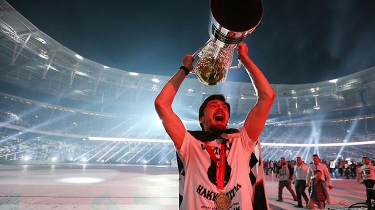 Tolga Zengin: 'Trabzonspor'dan Beşiktaş'a transfer olunca ağladım' 2 tolga zengin trabzonspordan besiktasa transfer olunca agladim 1