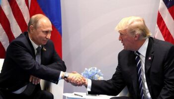 trumptan putine ukrayna telefonu DqdUEpeL