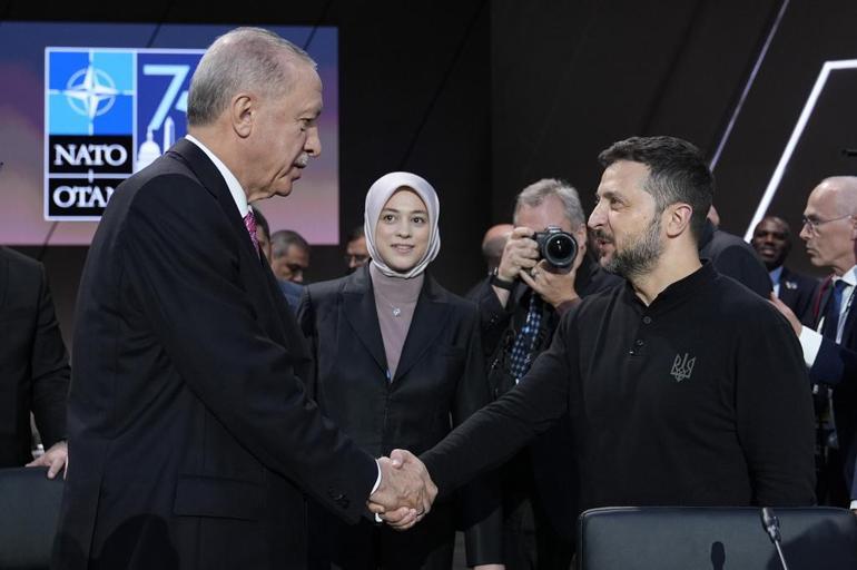 Ankara'da kritik zirve: Dünya Erdoğan ve Zelenski'nin vereceği mesajı bekliyor! 3 ankarada kritik zirve dunya erdogan ve zelenskinin verecegi mesaji bekliyor 2 GskUNDr3