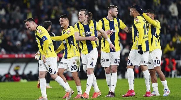 CANLI. Fenerbahçe - Anderlecht maçı ne zaman, saat kaçta hangi kanalda? UEFA Avrupa Ligi Eleme Turu Play-Off Fenerbahçe Anderlecht muhtemel 11'ler 1 canli JqG8uH18
