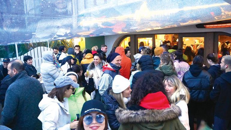Düzenleyenler, katılanlar, DJ’ler anlattı: Kahve partilerini çok mu sevdik ve neden? 4 duzenleyenler katilanlar djler anlatti kahve partilerini cok mu sevdik ve neden 3 cOtbRQBu
