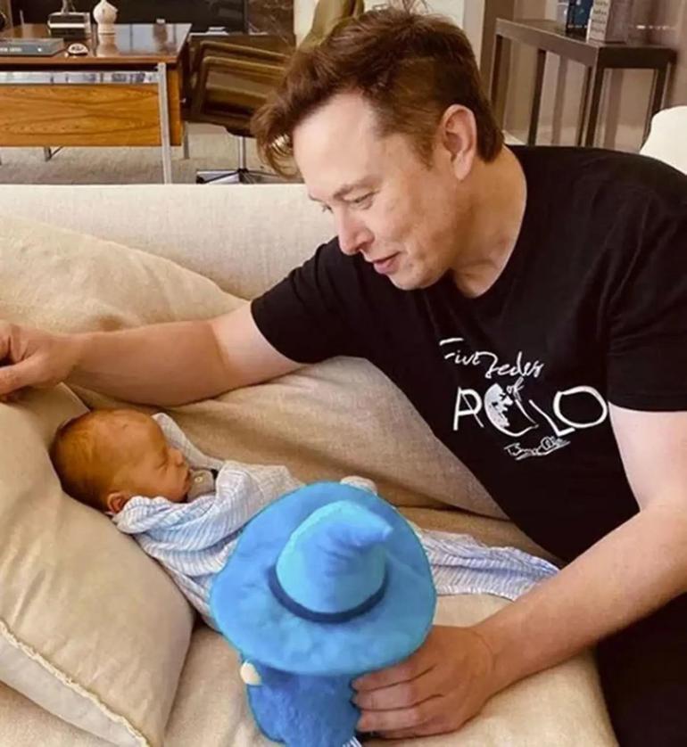 Elon Musk’ın çocuğunu doğurduğunu söyledi, ortalık karıştı... ‘Babalık görevini yap, bebeğine sahip çık!’ 7 elon muskin cocugunu dogurdugunu soyledi ortalik karisti babalik gorevini yap bebegine sahip cik 6 RYqTNZHR
