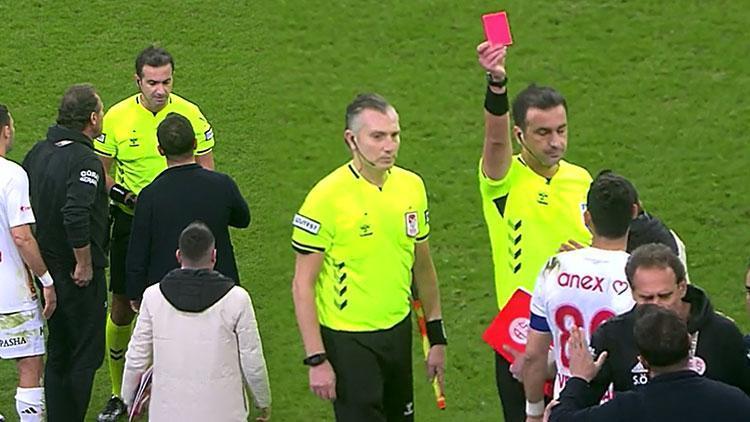 emre belozoglu devre bitince kirmizi kart gordu 5MO7Shca