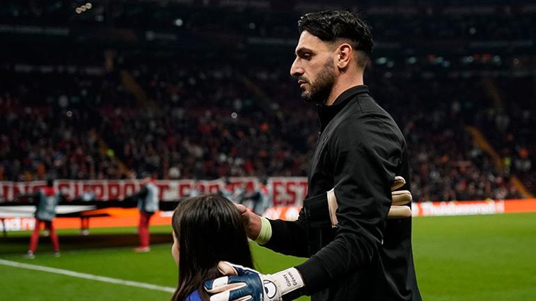 Galatasaray - AZ Alkmaar maçında Günay Güvenç fırtınası! 30 dakikada geceye damga vurdu... 1 galatasaray az alkmaar macinda gunay guvenc firtinasi 30 dakikada geceye damga vurdu 0 Xm2BTZ6R