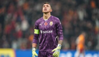 galatasarayda muslera 14 sezon sonra bir ilki yasadi XPiNRU6N