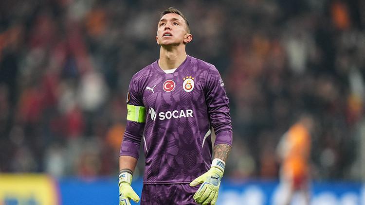 galatasarayda muslera 14 sezon sonra bir ilki yasadi XPiNRU6N