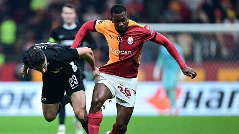 Galatasaray'ın Avrupa'ya veda ettiği AZ Alkmaar maçı sonrası çok konuşulacak sözler: Çok tuhaf transfer! Enteresan değil mi? 2 galatasarayin avrupaya veda ettigi az alkmaar maci sonrasi cok konusulacak sozler cok tuhaf transfer