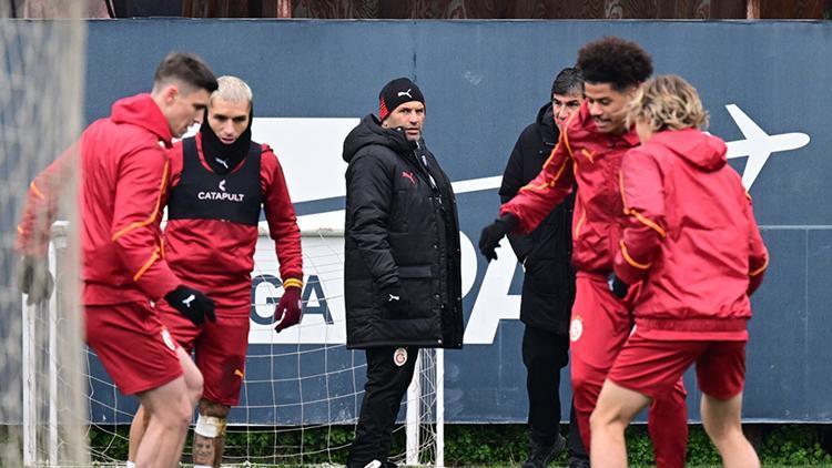 galatasarayin az alkmaar maci kamp kadrosu aciklandi