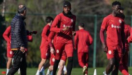 galatasarayin rizespor maci kamp kadrosu aciklandi OVMYt9OW