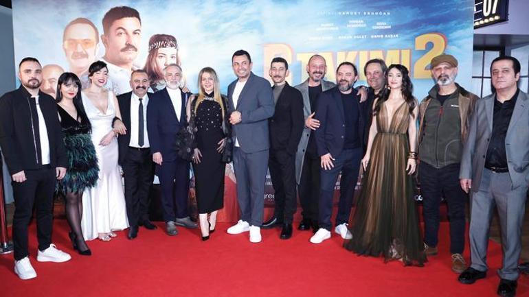 İlk filmden daha komik 2 ilk filmden daha komik 1 pTtsnN8R