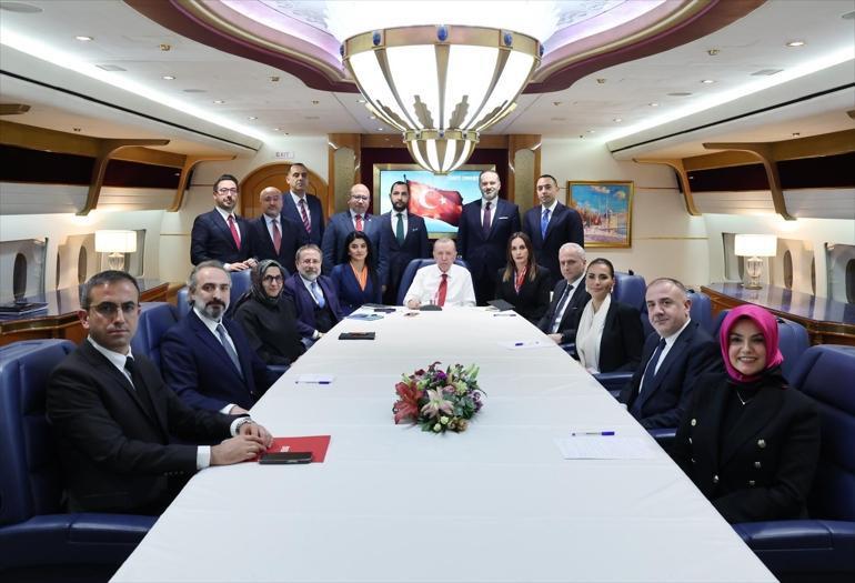 Kabine değişikliği olacak mı 2025? Kabine değişecek mi? Cumhurbaşkanı Erdoğan'dan önemli açıklama! 2 kabine degisikligi olacak mi 2025 kabine degisecek mi cumhurbaskani erdogandan onemli aciklama 1 3RbOH7Tn