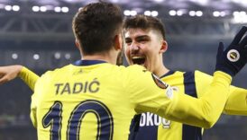 kadikoyde yusuf akcicek resitali RD8Qe7U1