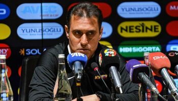 kasimpasa yardimci antrenoru serhat sutlu mourinhoya tesekkur ediyoruz Z5SmicFb