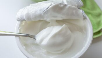 marketlerdeki sut ve yogurtlar gercek mi dogal sut ve yogurt nasil anlasilir 1QItVcLw